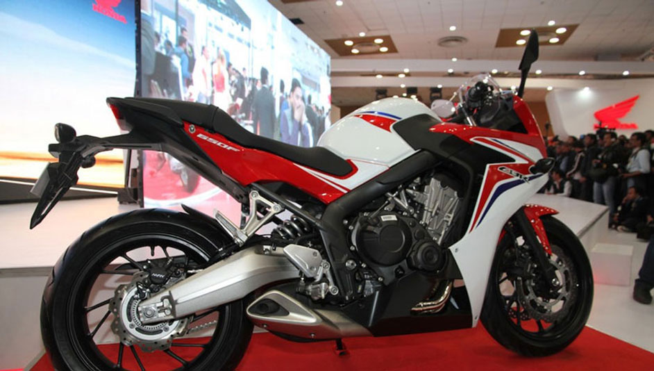 Now you can officially book the Honda CBR650F to be launched on 04th Aug 2015