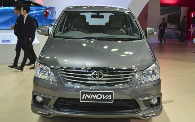 Live from Bangkok Toyota Innova 2015