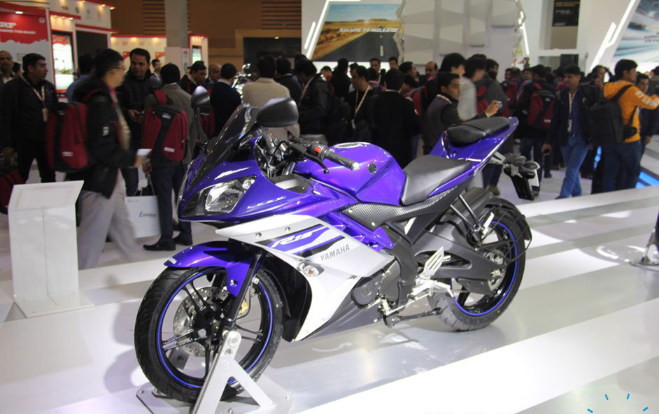 Yamaha R15 V3