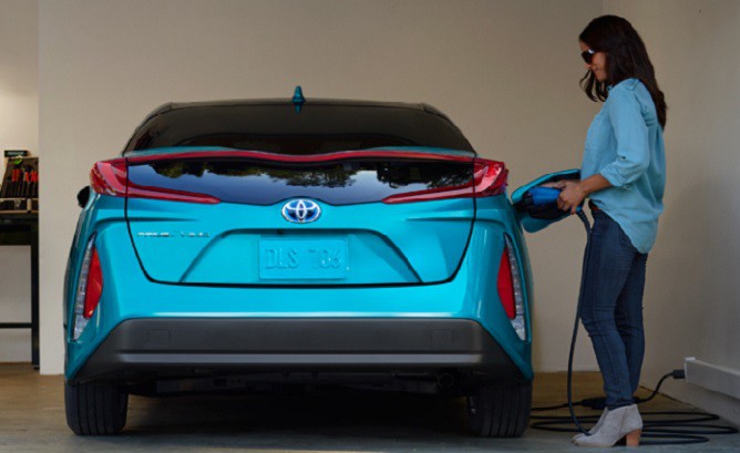 Toyota Electric Mini Cooper Concept Seems Eco friendliness