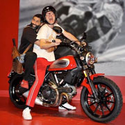  Ducati Scrambler Classic Full Throttle debuted in India