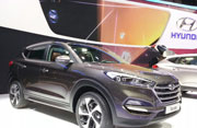 Queue to own a Hyundai Tucson 2016 SUV
