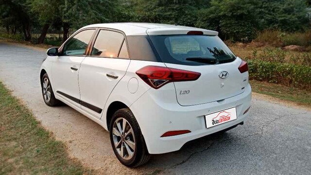 Buy Used 2014 Hyundai i20 Asta Option 1.4 CRDi Diesel in Delhi