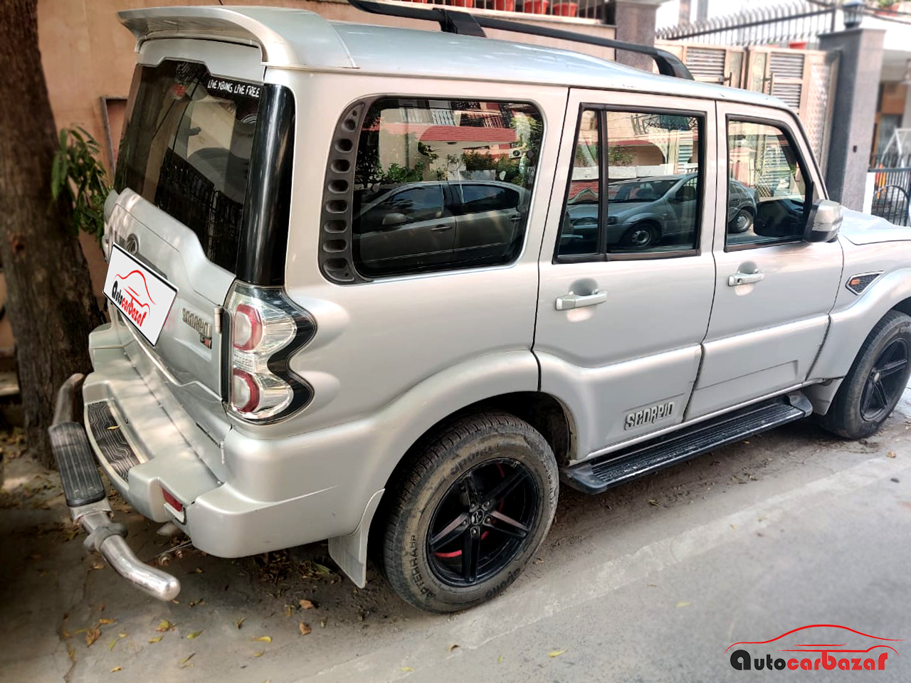 Mahindra Scorpio CRDe Intelli Hybrid S4 Plus