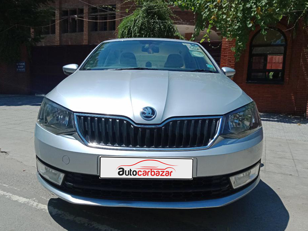 Skoda Rapid Ambition 1.6 MPI MT