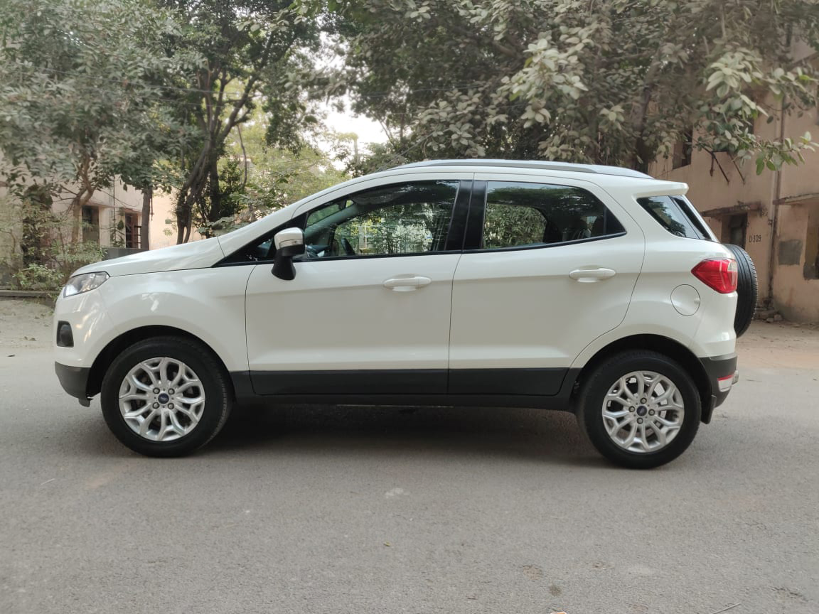 Ford EcoSport 1.5 Petrol Titanium AT