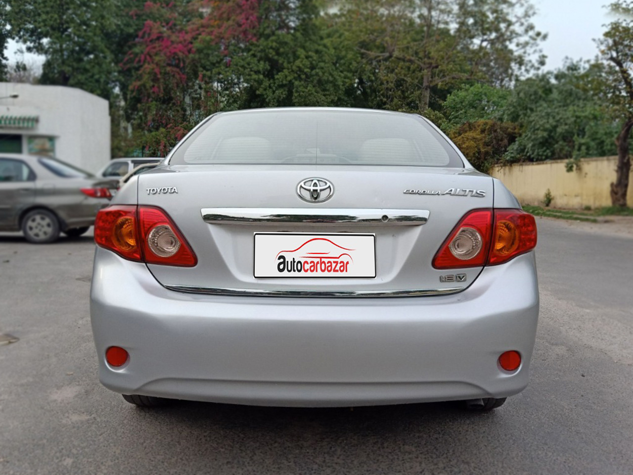 Buy Used 2010 Toyota Corolla ALTIS 1.8 GL Petrol in Delhi