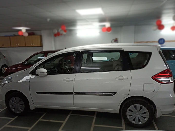 Maruti Ertiga VXI CNG