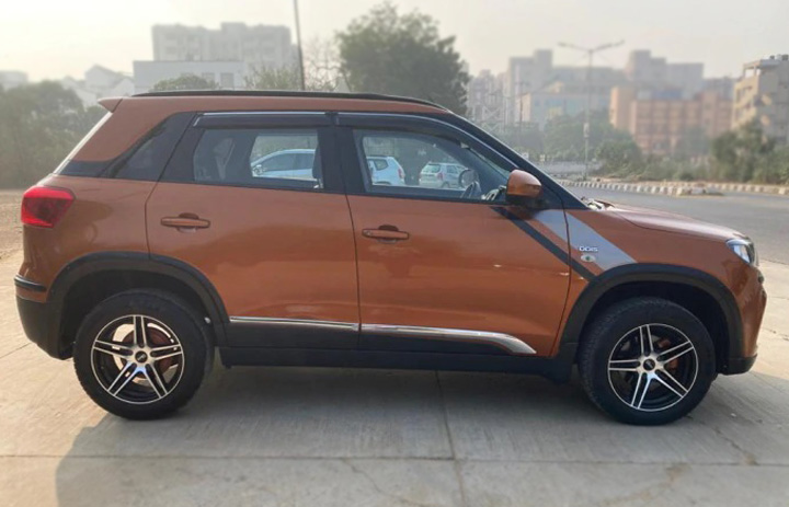 Maruti Vitara Brezza VDi AMT